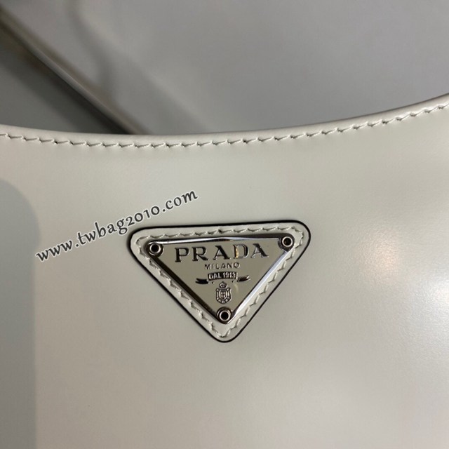 Prada專櫃新款女士腋下包 1BC499 普拉達開邊珠小牛皮女款肩背包 csp1147